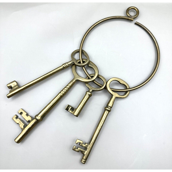 Vintage Skeleton Key Ring Large with 4 Solid Brass Gold Keys Jail 10 inches - Picture 1 of 7